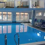 Apartment Seepark Reetdachhaus 3 Burhave