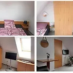 Apartment Seepark Reetdachhaus 3 *