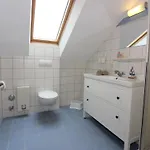 Seepark Reetdachhaus 3 *