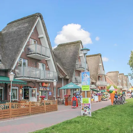 Seepark Reetdachhaus 3 * Burhave