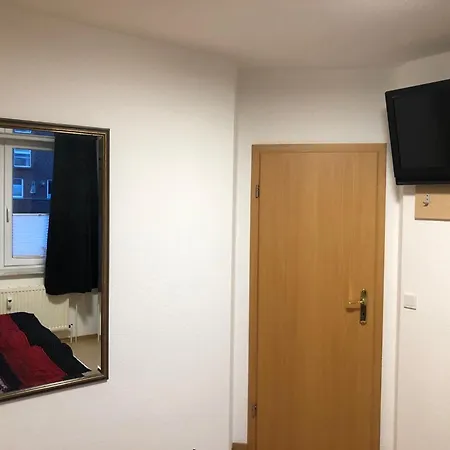 Apartment Seepark Reetdachhaus 3 Burhave
